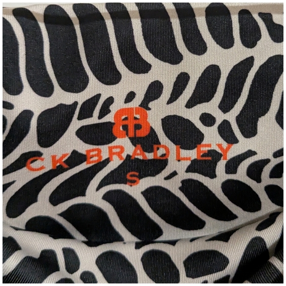 NEW CK Bradley Performance Printed Legging - Picture 4 of 7